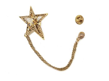 Golden Star With Skull Design Double Chain Brooch Men Brooch
