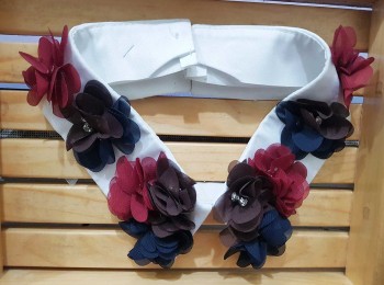 White Color Red Blue Flower Designer Embroidery Collar for Shirts etc.