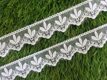White Leaf Design Net Lace Crochet Lace for Dupatta, suits, cusions etc. (light Shade dyeable)